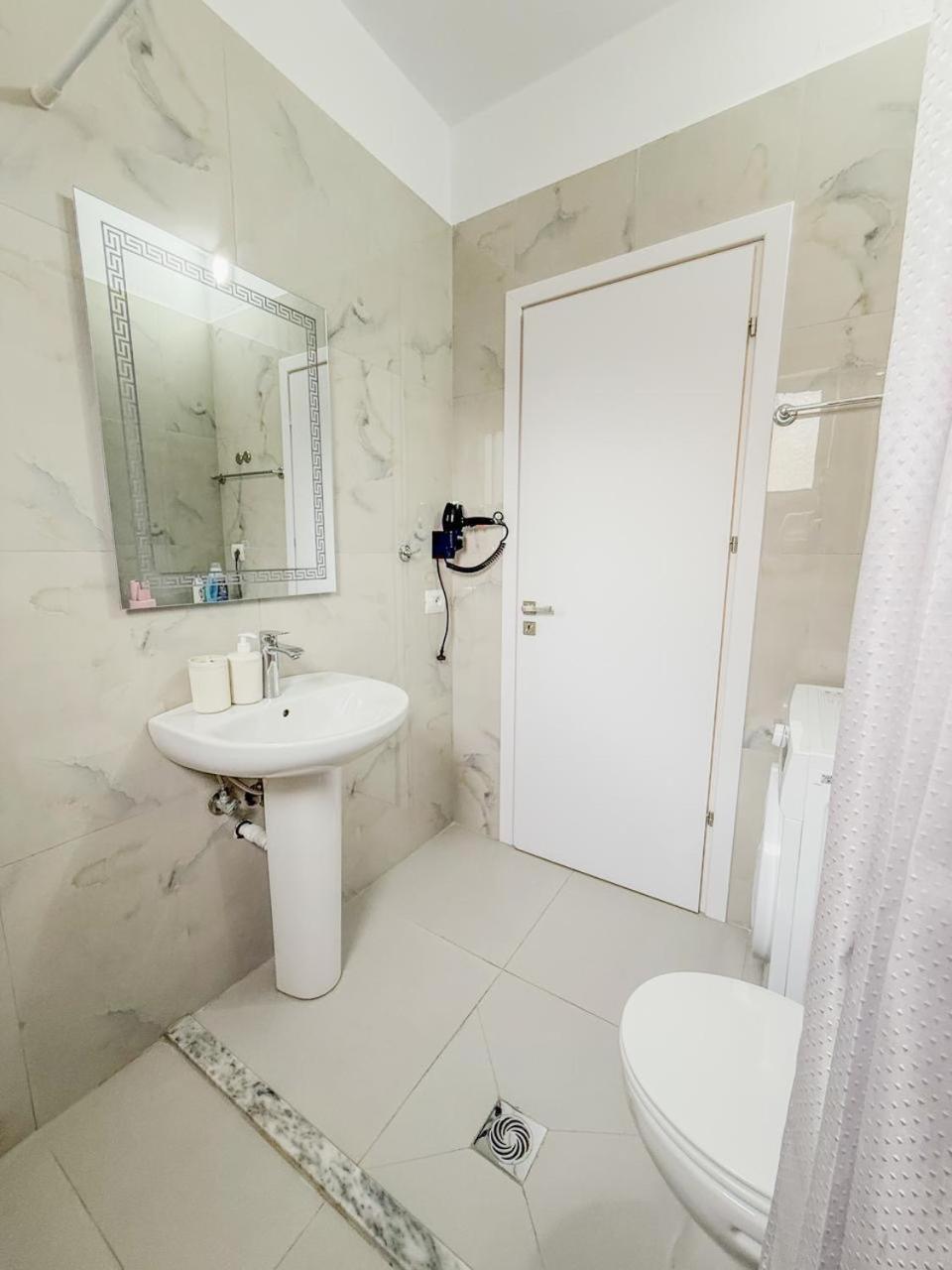 סרנדה Odore Di Mare Apartments מראה חיצוני תמונה